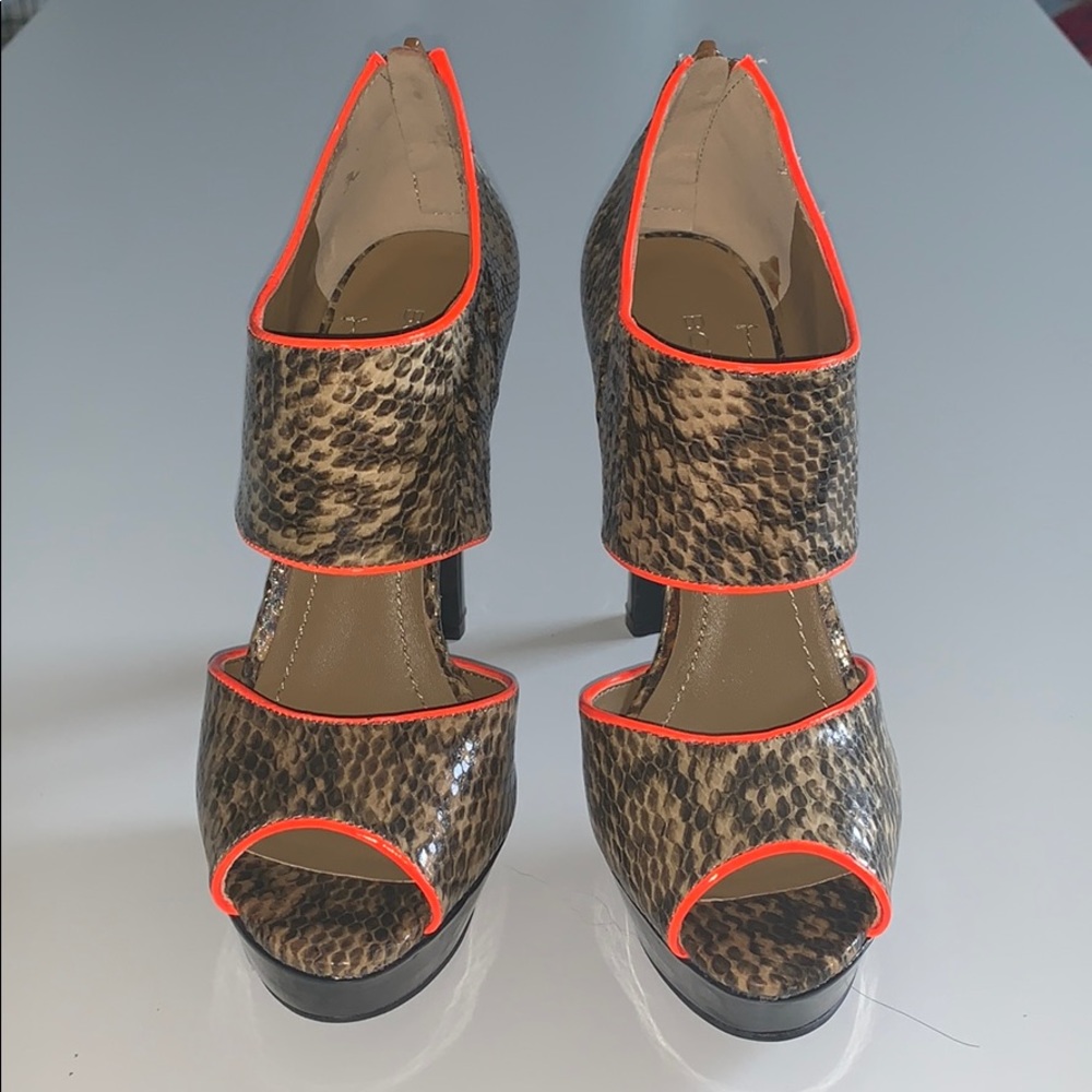 BCBGENERATION Brown Snakeskin Heels